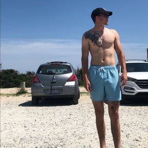 Meet your Posher, Travis